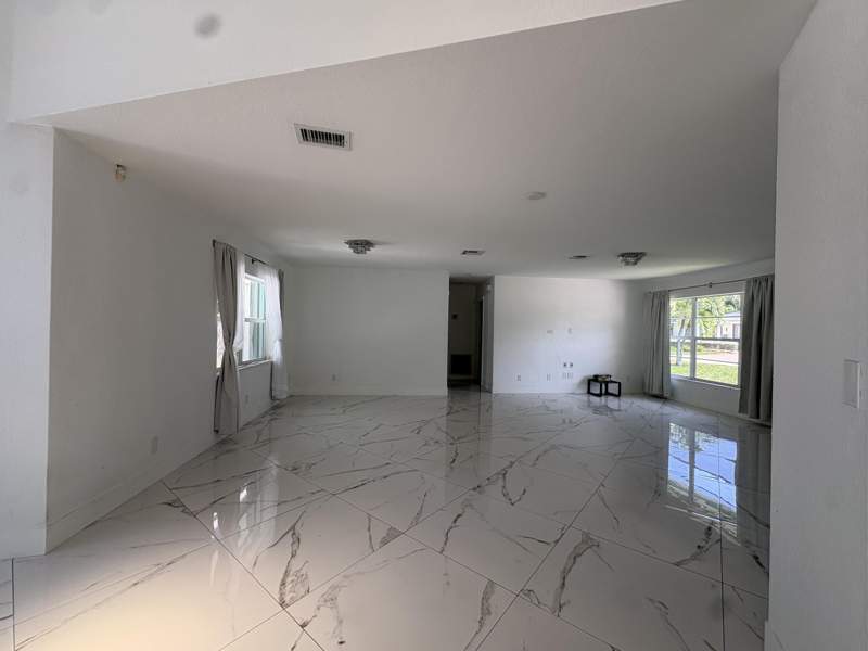 3 bedroom Single Family Residence at 641 NW 28th Street, Wilton Estates, Wilton Manors — photo 3