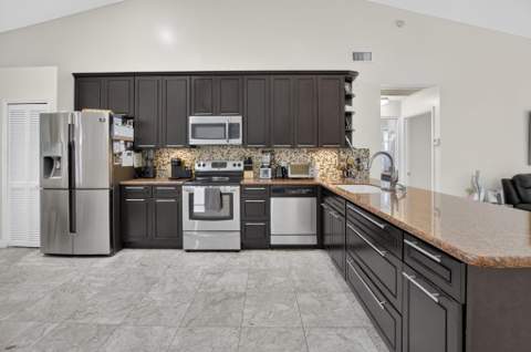 19600 Sea Pines Way, Boca Raton FL - photo 9 of 55