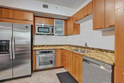 510 NW 84th Avenue #420, Plantation FL - photo 11 of 33