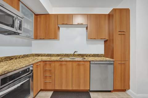 510 NW 84th Avenue #420, Plantation FL - photo 12 of 33