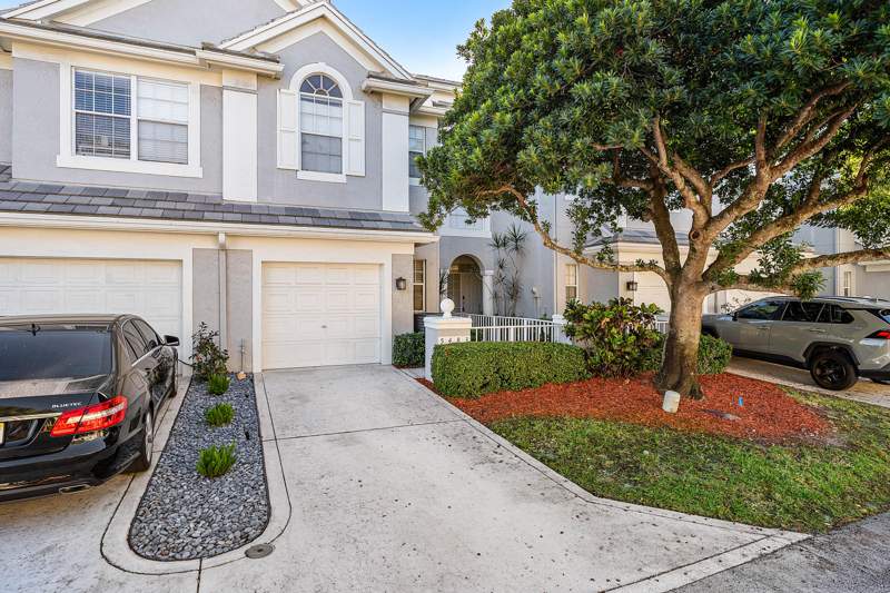 3 bedroom Townhouse at 5483 Grand Park Place, Fairfield At Boca 6 Of Cedar Grove, Boca Raton — photo 2