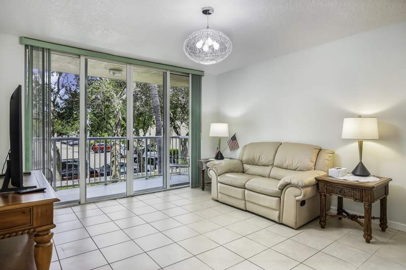 2 bedroom Condominium at 609 E Sheridan Street #208, Sheridan Beach Club Condominium, Dania Beach — photo 4