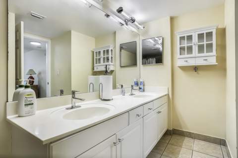 609 E Sheridan Street #208, Dania Beach FL - photo 6 of 24