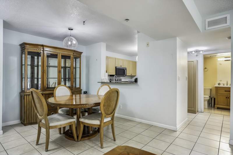 2 bedroom Condominium at 609 E Sheridan Street #208, Sheridan Beach Club Condominium, Dania Beach — photo 3