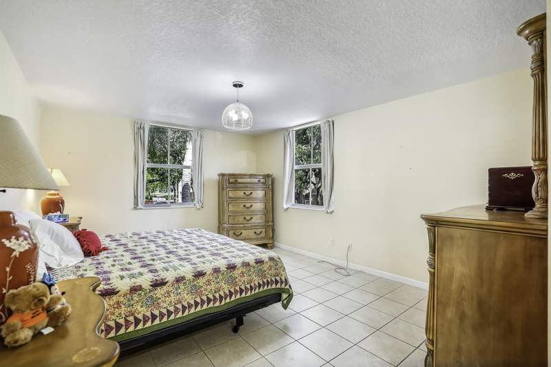 2 bedroom Condominium at 609 E Sheridan Street #208, Sheridan Beach Club Condominium, Dania Beach — photo 5