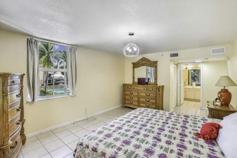 609 E Sheridan Street #208, Dania Beach FL - photo 22 of 24