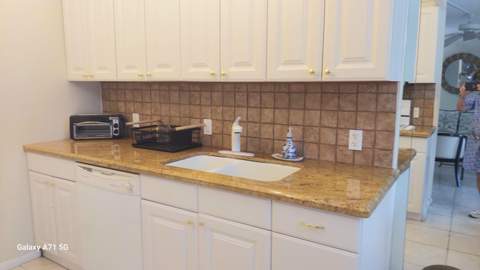2067 Ainslie #D, Boca Raton FL - photo 6 of 34