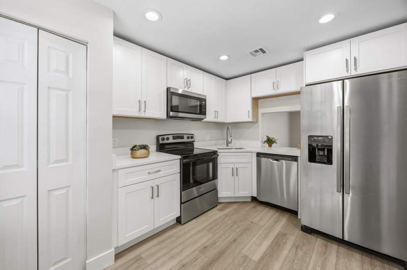 2 bedroom Townhouse at 4161 NW 9th Avenue #5, Crystal Lakes 1st Sec, Deerfield Beach — photo 5