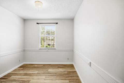 9872 NW 56th Place, Coral Springs FL - photo 15 of 31