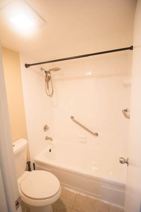 2316 S Cypress Bend Drive #218, Pompano Beach FL - photo 14 of 27