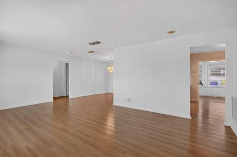 1055 NW 72nd Terrace, Margate FL - photo 6 of 33