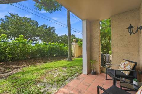 1707 Village Boulevard #108, West Palm Beach FL - photo 20 of 27