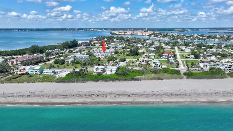 2 bedroom Townhouse at 651 Hernando Street, Ocean View Subdivision Replat Holley & Morgan, Fort Pierce — photo 3