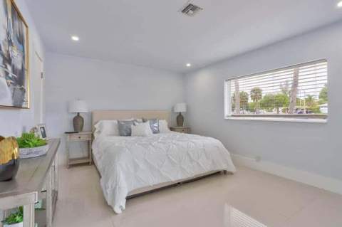 1631 Poinsettia Drive, Fort Lauderdale FL - photo 12 of 16