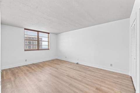 1900 S Ocean Boulevard #10g, Lauderdale-By-The-Sea FL - photo 21 of 26