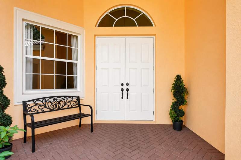 5 bedroom Single Family Residence at 7104 NW 48TH Lane, SECRET POND170-70, Coconut Creek — photo 4