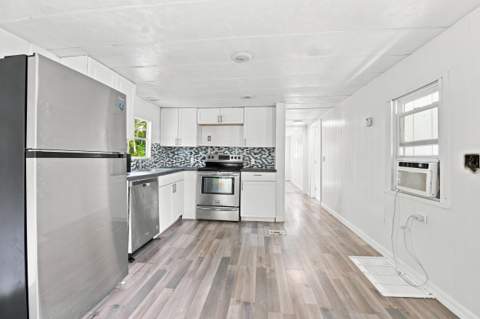 1823 SW College Street, Stuart FL - photo 10 of 48