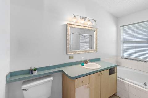 1526 SW Santander Avenue, Port St. Lucie FL - photo 15 of 30