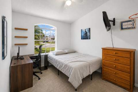 1526 SW Santander Avenue, Port St. Lucie FL - photo 21 of 30
