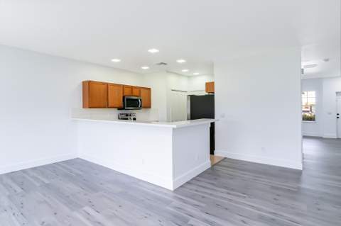 3902 Sabal Way, Fort Pierce FL - photo 13 of 32