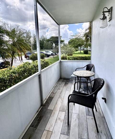 140 Windsor G, West Palm Beach FL - photo 13 of 20