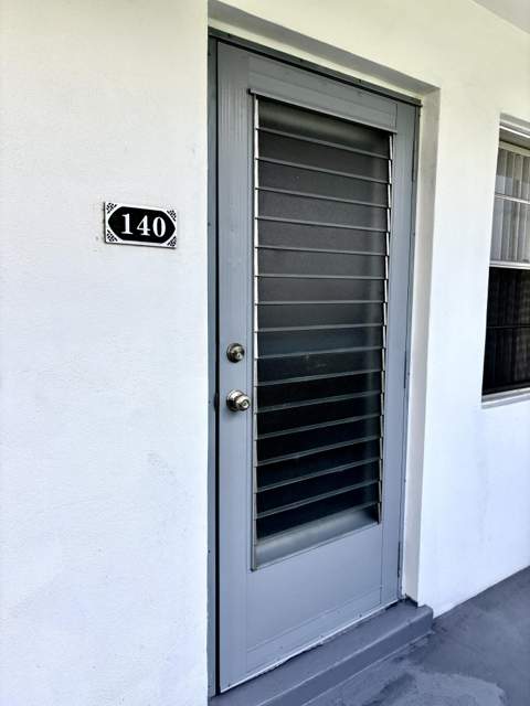140 Windsor G, West Palm Beach FL - photo 15 of 20