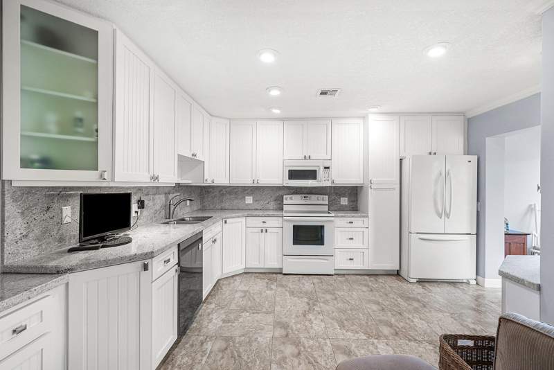 3 bedroom Condominium at 11212 Quail Covey Road #Green Heron N, Quail Ridge, Boynton Beach — photo 2