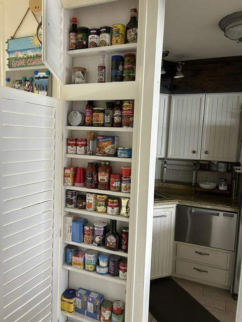 4050 N Ocean Drive #1509, Lauderdale-By-The-Sea FL - photo 14 of 35