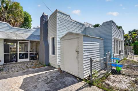633 Franklin Road, West Palm Beach FL - photo 6 of 59