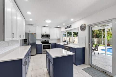 2432 NW Timbercreek Circle, Boca Raton FL - photo 16 of 72