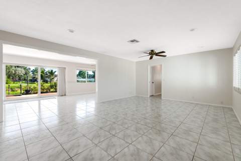 1315 SW 25th Avenue, Boynton Beach FL - photo 21 of 43