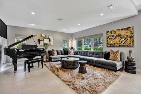 738 Middle River Drive, Fort Lauderdale FL - photo 12 of 119