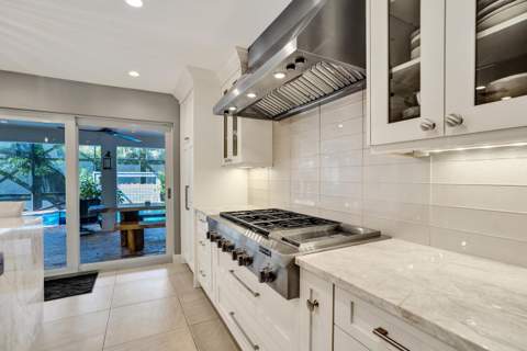 738 Middle River Drive, Fort Lauderdale FL - photo 19 of 119