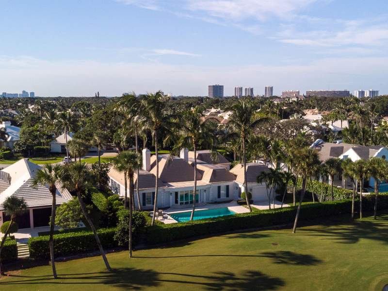 4 bedroom Single Family Residence at 971 Lake House Drive, Old Port Village 2, North Palm Beach — photo 4