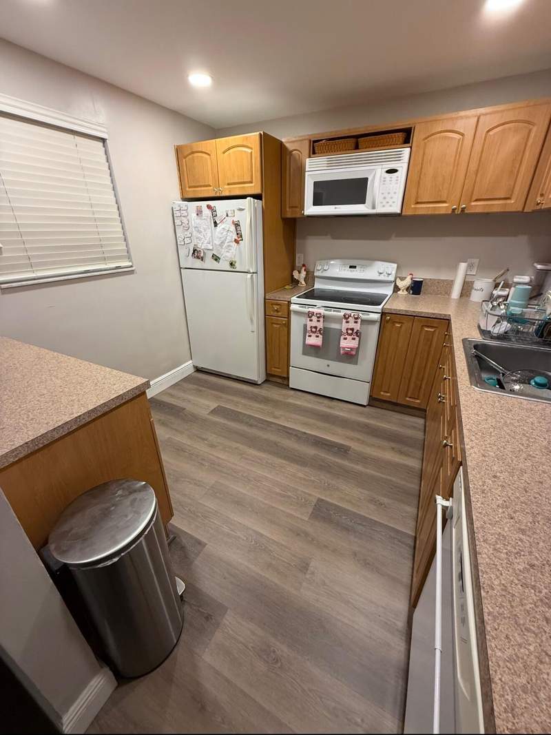 2 bedroom Condominium at 7173 ORANGE Drive #220B, COUNTRY PINES CONDO, Davie — photo 2