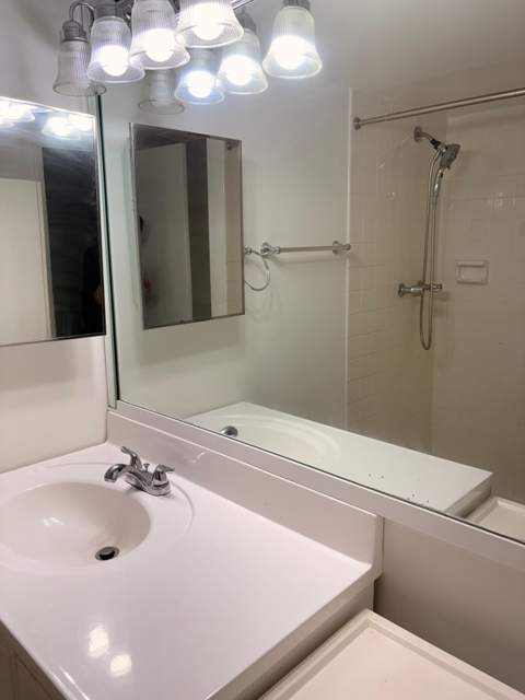 7173 ORANGE Drive #220B, Davie FL - photo 18 of 19