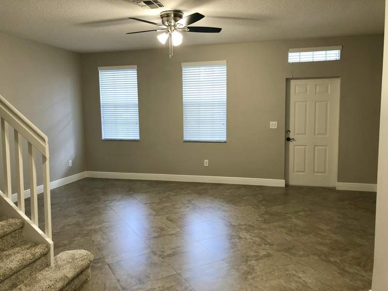 3 bedroom Townhouse at 2089 SE Glen Ridge Drive, East Lake Village No 2, Port St. Lucie — photo 3