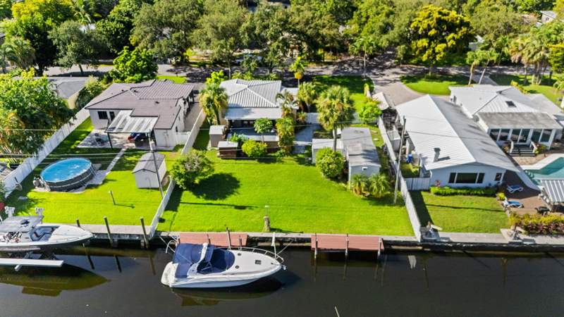 2 bedroom Single Family Residence at 1221 SW 17th Street, River Oaks, Fort Lauderdale — photo 4