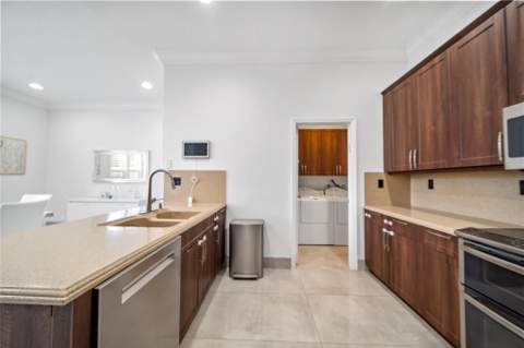 4916 SW 38th Way, Fort Lauderdale FL - photo 8 of 47