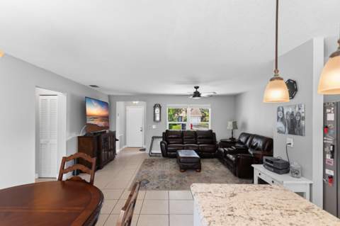 8621 NW 3rd Street, Pembroke Pines FL - photo 19 of 51