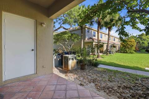 12207 SW 6th Street, Pembroke Pines FL - photo 16 of 25