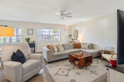 2455 NE 51st Street #E102, Fort Lauderdale FL - photo 7 of 38