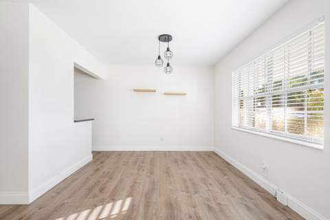 2455 NE 51st Street #E102, Fort Lauderdale FL - photo 9 of 38