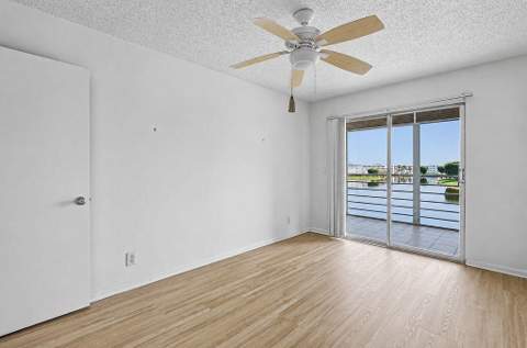 3026 Rexford B, Boca Raton FL - photo 7 of 17