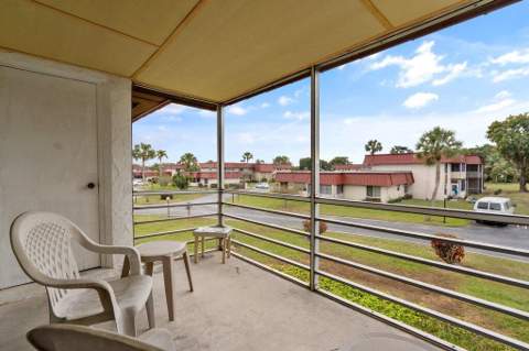 12026 Greenway Circle #202, Royal Palm Beach FL - photo 21 of 32