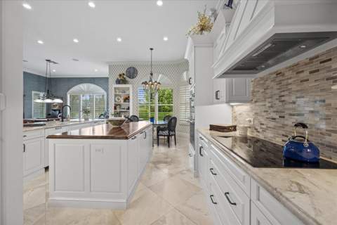 11693 S Breeze Place, Wellington FL - photo 16 of 58