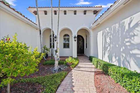 11693 S Breeze Place, Wellington FL - photo 7 of 58
