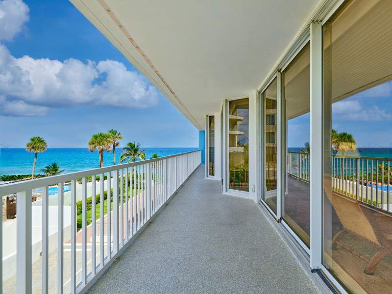 3 bedroom Condominium at 3211 S Ocean Boulevard #403, Villa Mare Condo, Highland Beach — photo 2