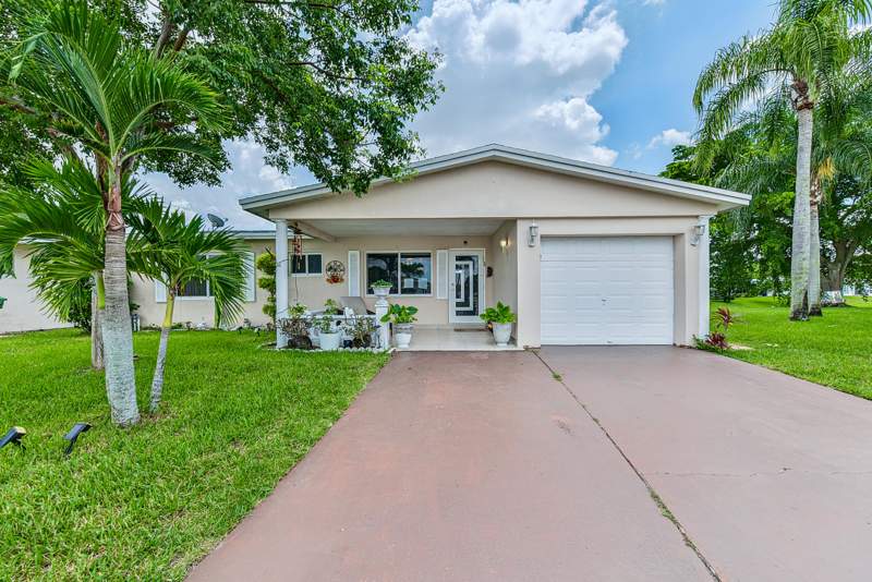 2 bedroom Single Family Residence at 7190 NW 10th Court, Paradise Gardens Sec 4, Margate — photo 2