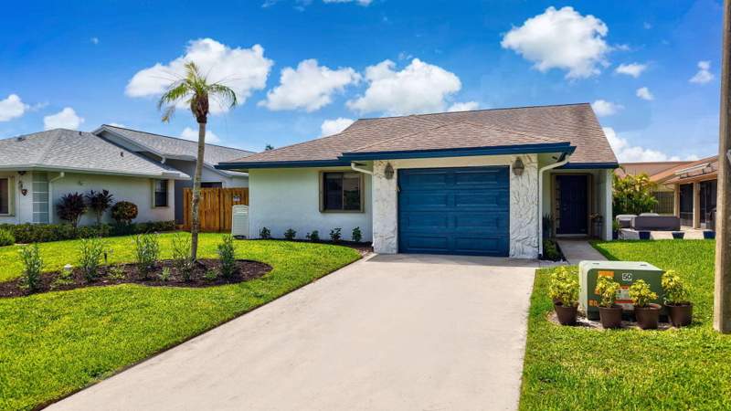 2 bedroom Single Family Residence at 2390 NW 15TH Street, RAINBERRY BAY SEC 9, Delray Beach — photo 3